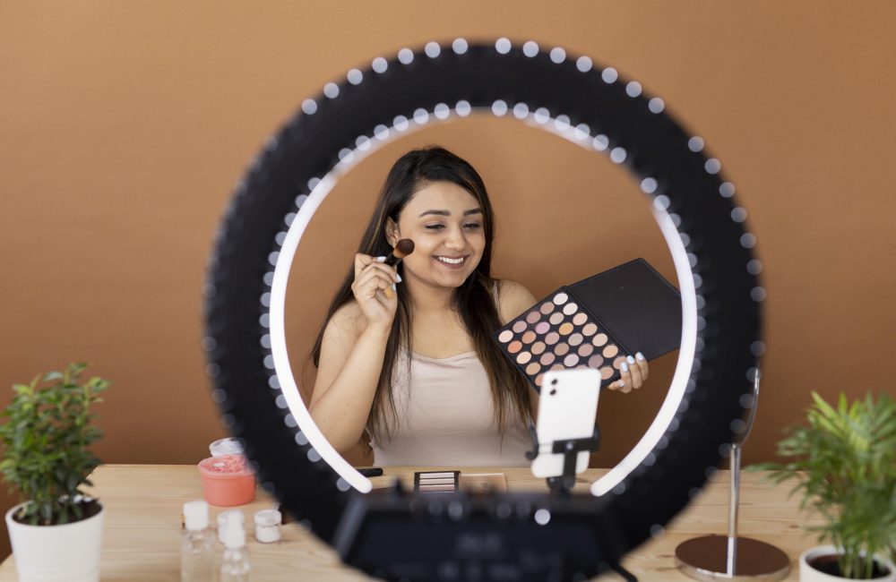 makeup-artist-vlogging-her-tutorials-min